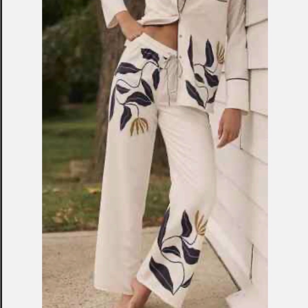 Anthropologie Cream Wide Leg Pants with Navy Floral Design